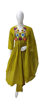 Pure Mul Chanderi embroidered lining suit set