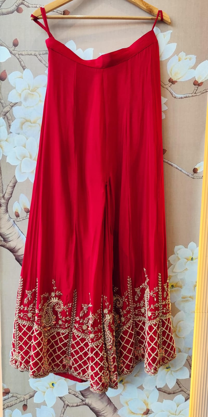 Premium chinon heavy handwork full intricate detailing in red
