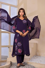 Pure Mul cotton embroidered in purple