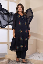 Pretty Mul cotton embroidered in blueFull suit set
