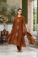 Brown Mul chanderi applique embroidered suit set in brown