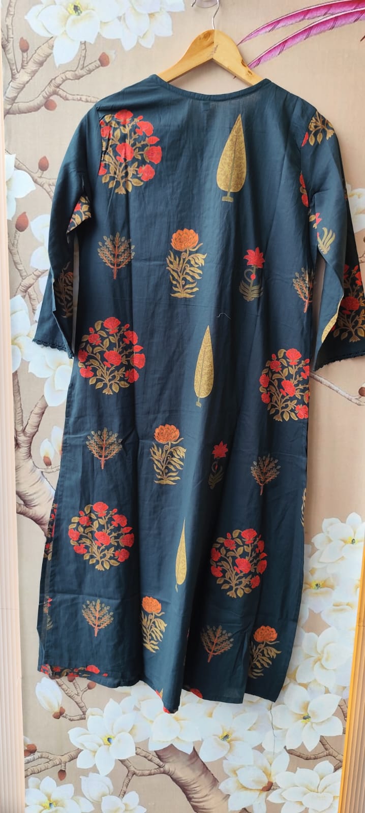 Pure cotton embroidered real mirror designer pocket full cotton suit set in blue