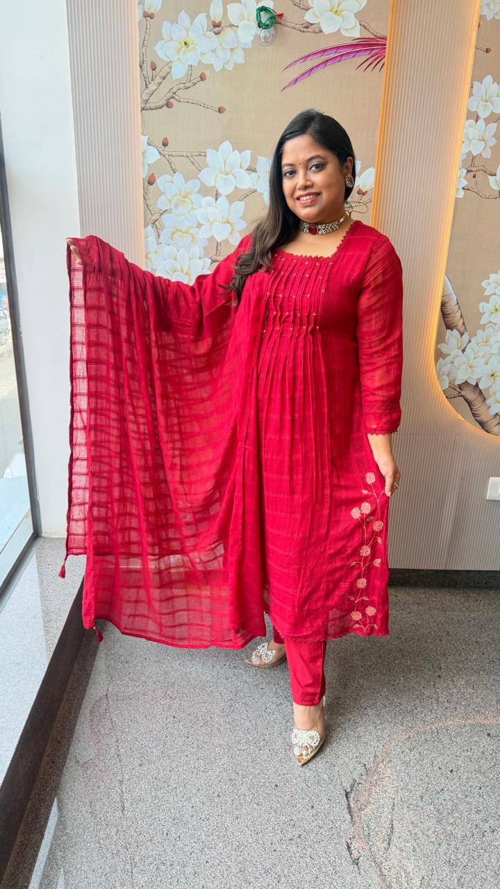 Super soft Kota checks lining suit set in red