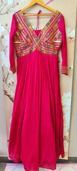Premium chinon handwork gown with lining