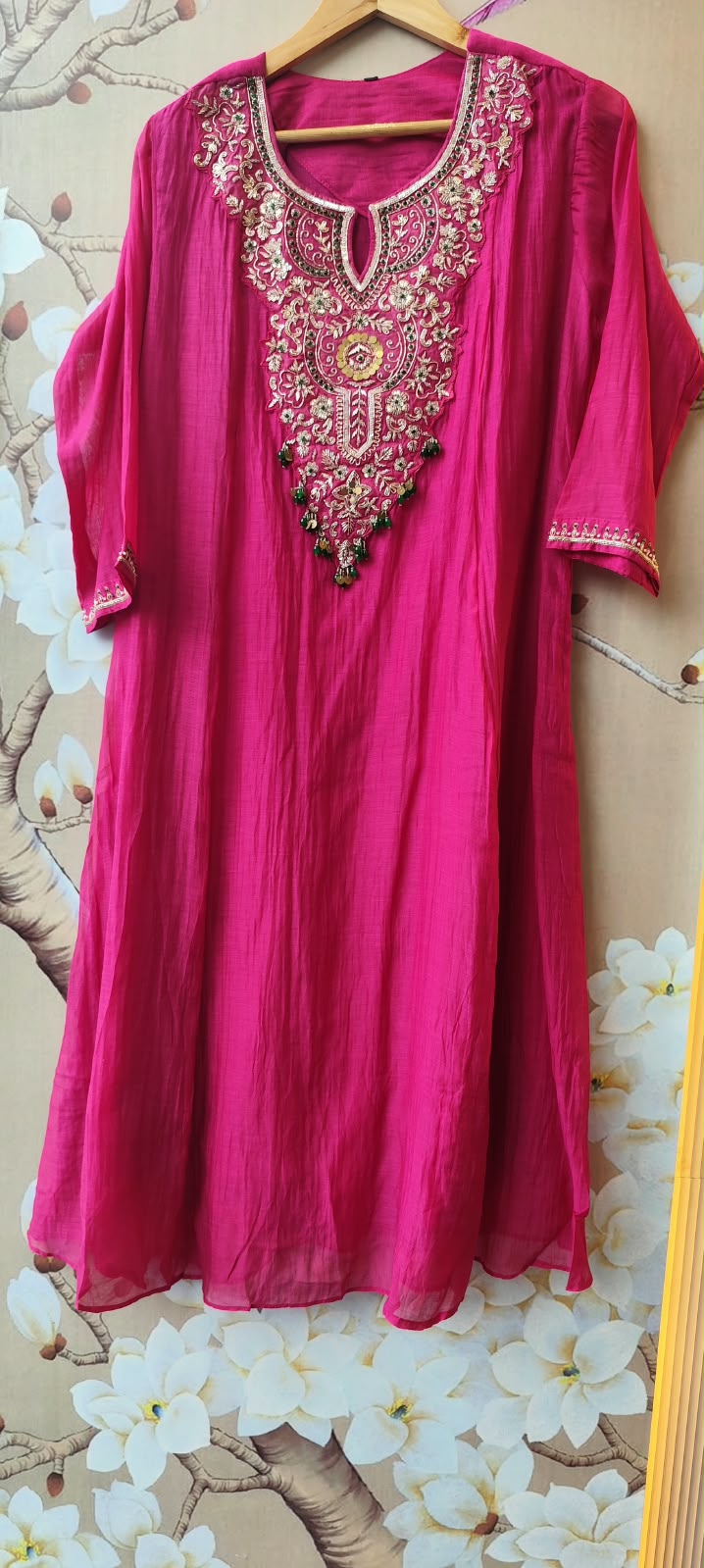 Premium Mul chanderi hand embroidery in Rani pink