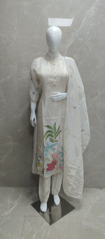 Premium tissue applique suit set