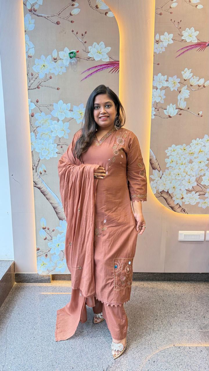 Pure cotton embroidered real mirror detailing in brown