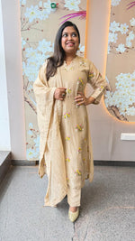 Premium crush tissue embroidered suit set (true to size )