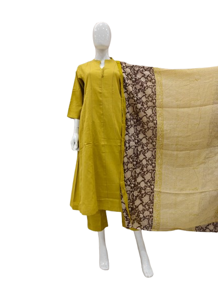 Pretty cotton suit set paired with a super gorgeous Kalamkari dupatta