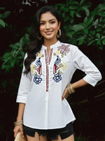 Pretty cotton lace detailing top
