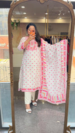 Premium linen with beautiful petal detailing suit set