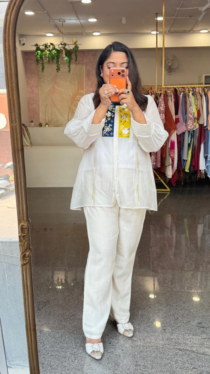 Super super pretty handwork pure mulchanderi Co ord comes with inner