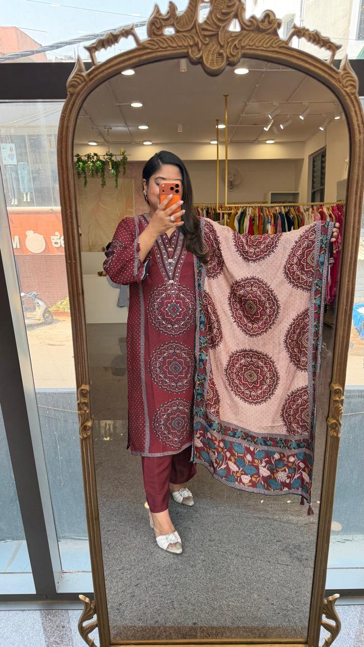 Pure Mul silk digital printed suit set in red