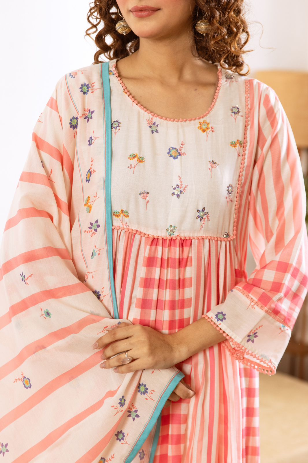 Restocked !! Premium Mul cotton lining chequered suit set !! Dispatch after 10- 15 days