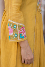 Crush crape with heavy hand work and Kalamkari dupatta in yellow