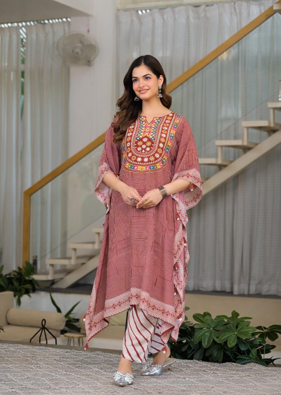 Pretty soft silk with detailing kaftan set in red