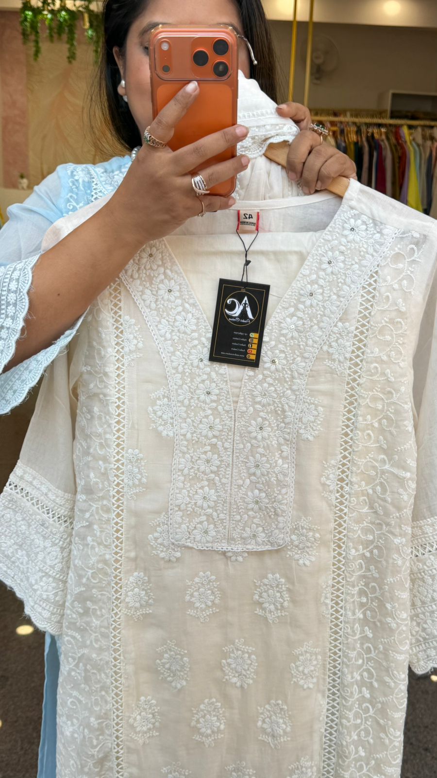Mind blowing Mul cotton chikankari full suit set in cream