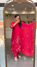 Premium embroidered Mul chanderi with designer neck suit set (true to size)