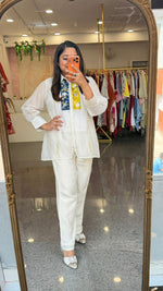 Super super pretty handwork pure mulchanderi Co ord comes with inner
