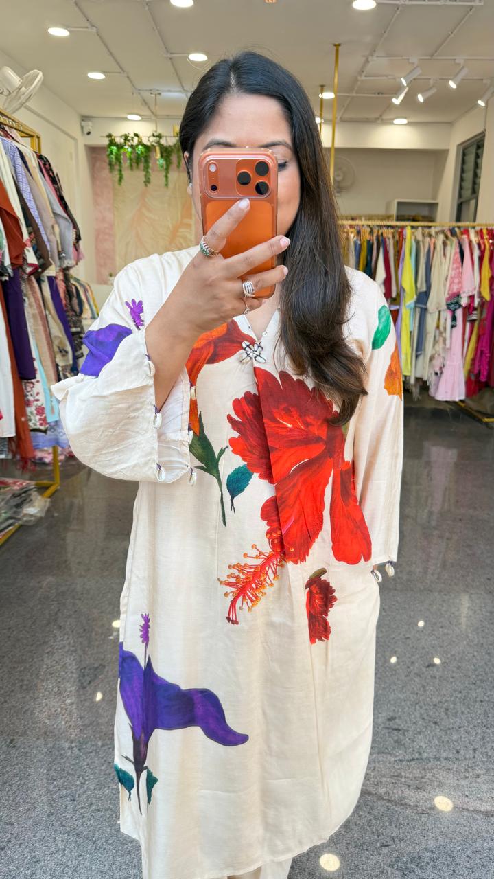 Digital print Mul silk kurta pant with beautiful detailing