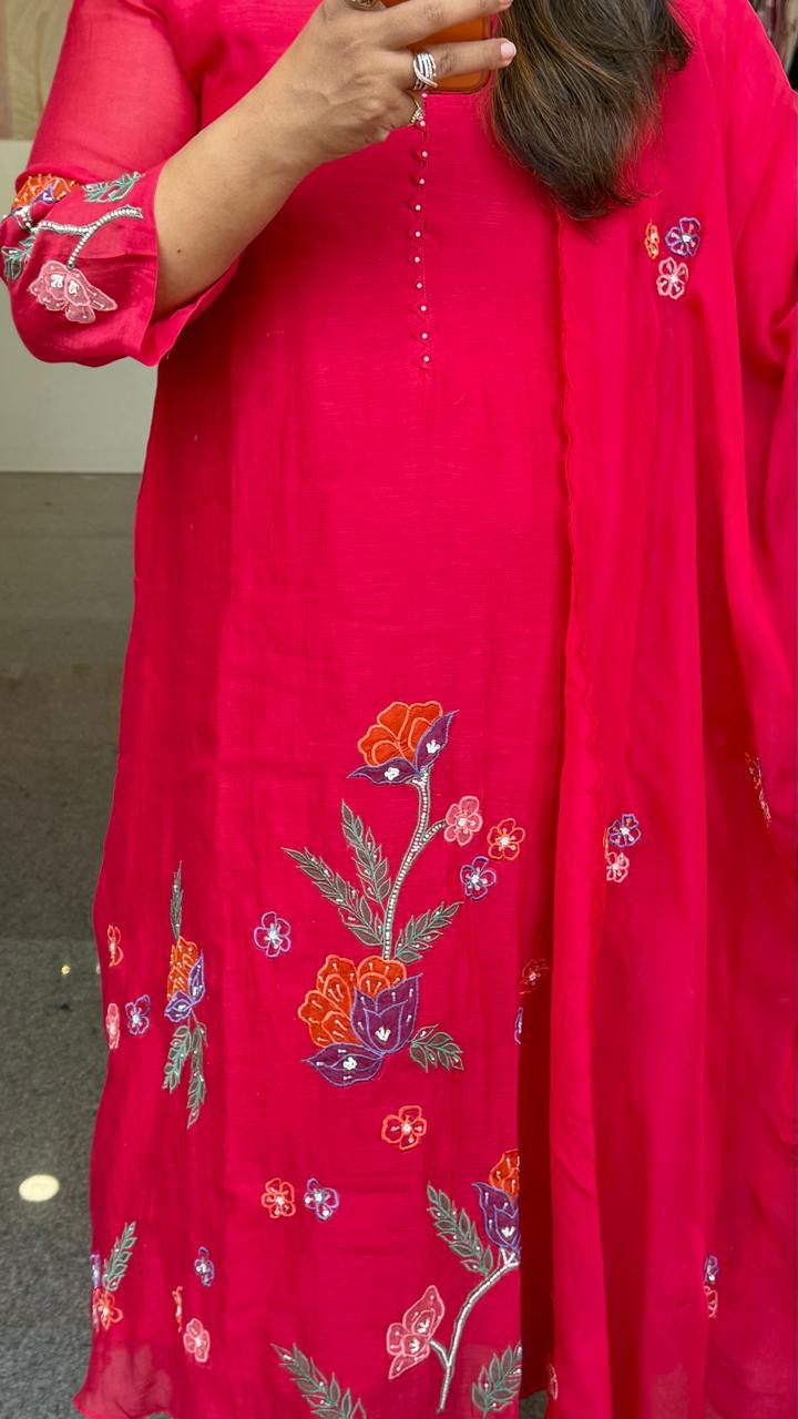 Premium embroidered Mul chanderi with designer neck suit set (true to size)